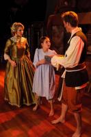 Elizabeth, Klara en Adriaan (Haweloos)